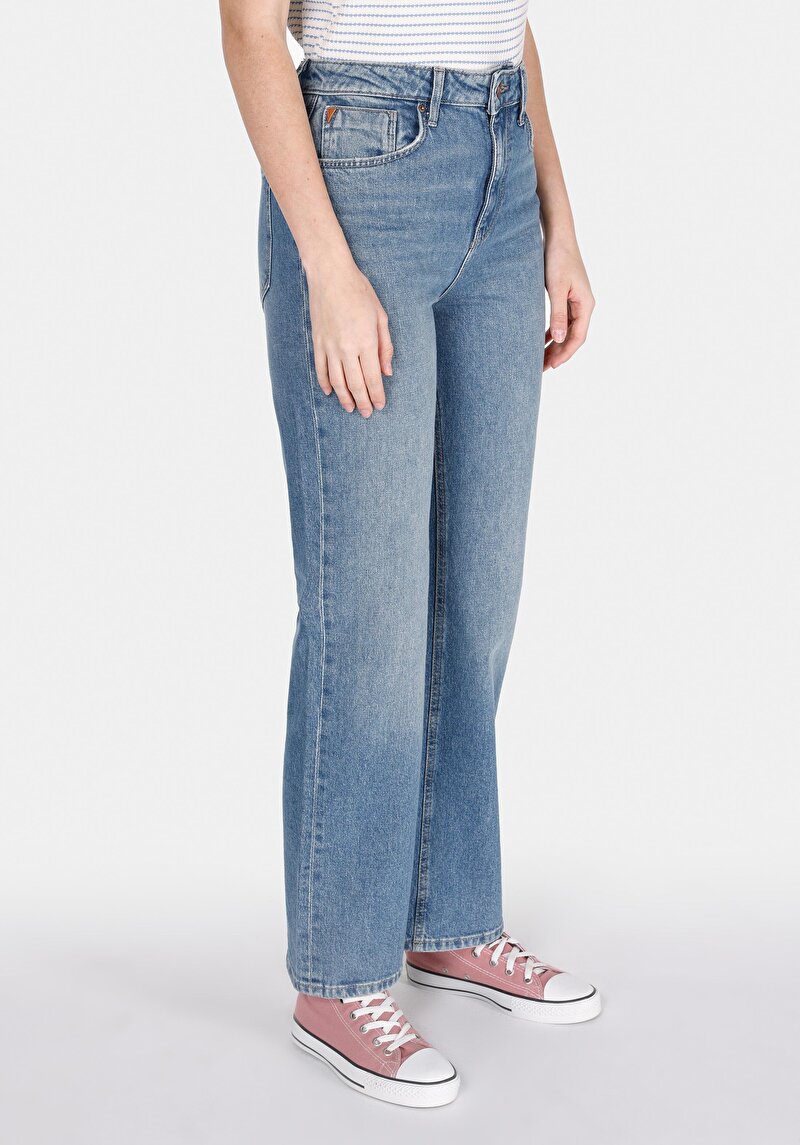 Straight Fit Yüksel Bel Düz Paça Kadın İndigo Jean Pantolon