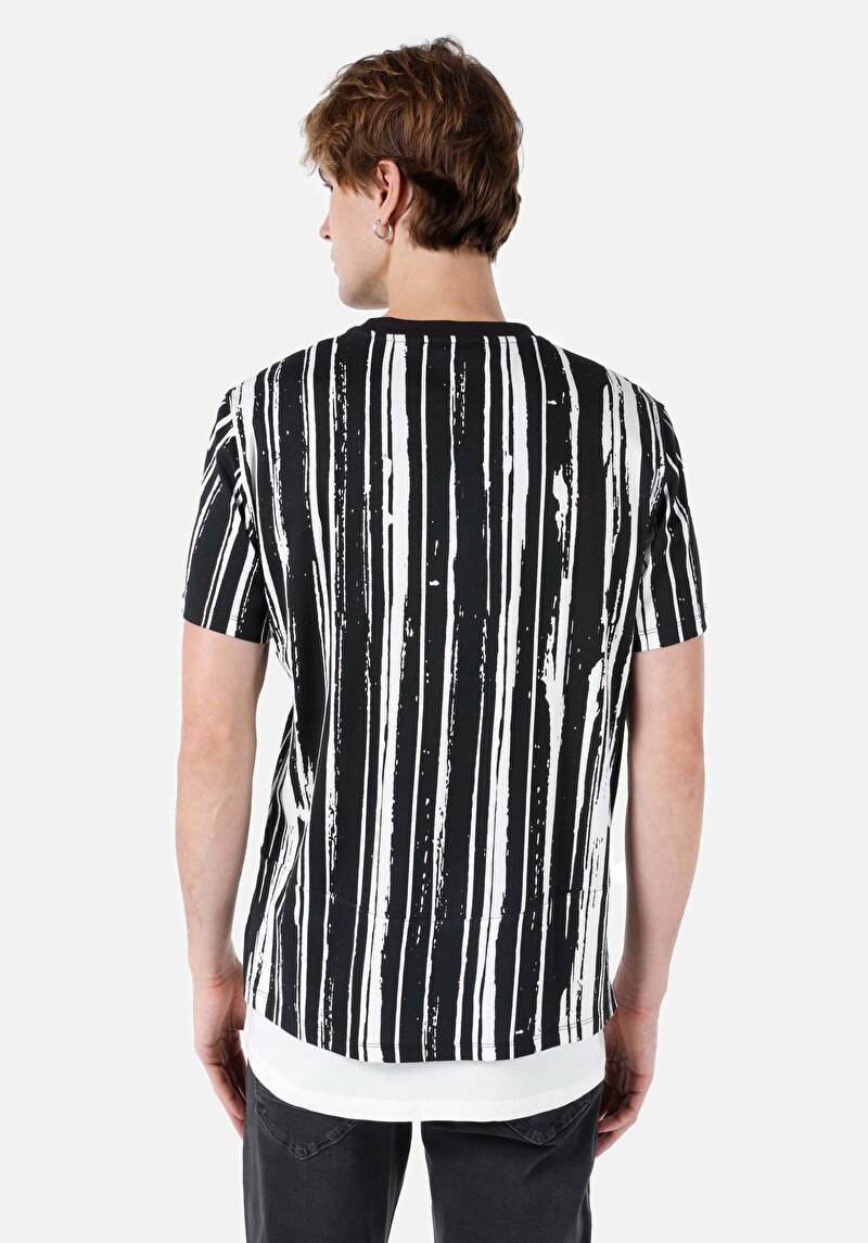 Comfort Fit Yuvarlak Yaka Baskılı Erkek Siyah Kısa Kol Tişört