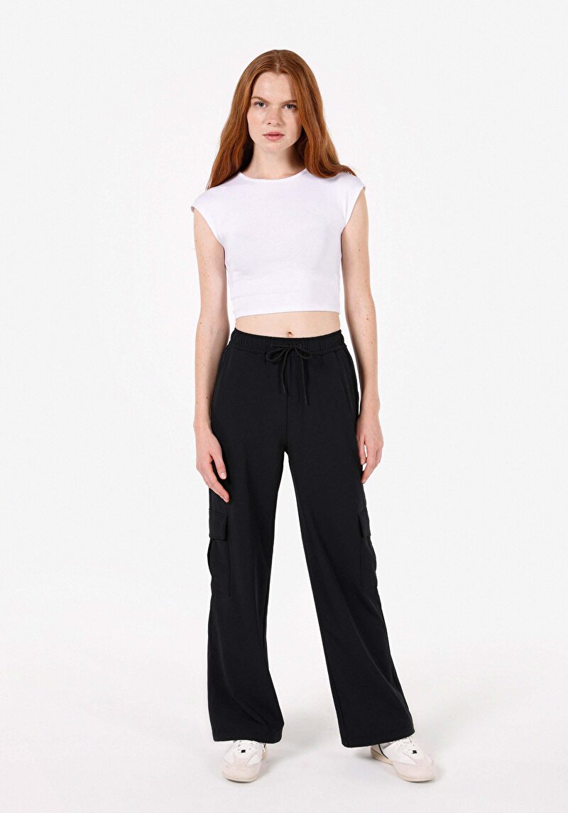 Regular Fit Düşük Bel Geniş Paça Kadın Siyah Pantolon