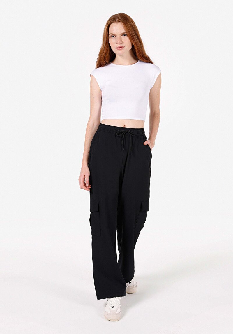 Regular Fit Düşük Bel Geniş Paça Kadın Siyah Pantolon
