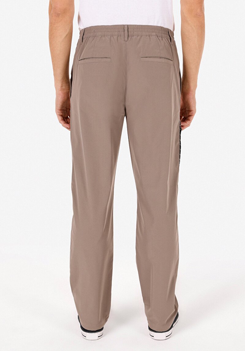 Regular Fit Orta Bel Düz Paça Erkek Bej Pantolon
