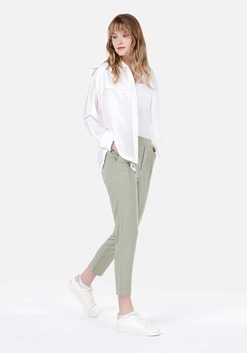 Regular Fit Düşük Bel Düz Paça Kadın Yeşil  Pantolon