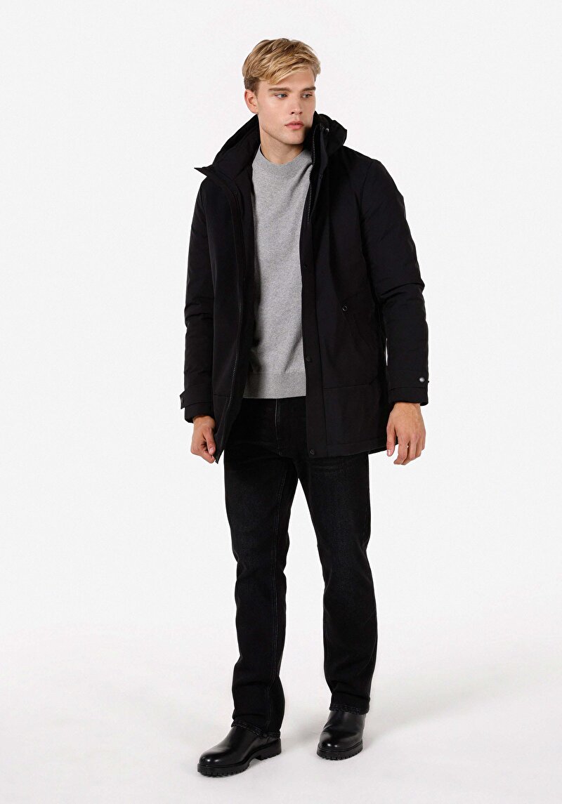 Regular Fit     Erkek Siyah Kaban