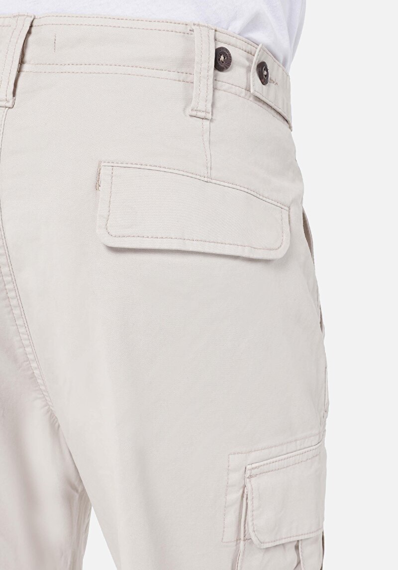 Regular Fit Orta Bel Düz Paça Düğmeli Erkek Bej Pantolon