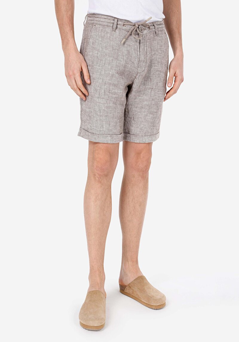 Regular Fit Orta Bel Düz Cepsiz Erkek Kahverengi Şort