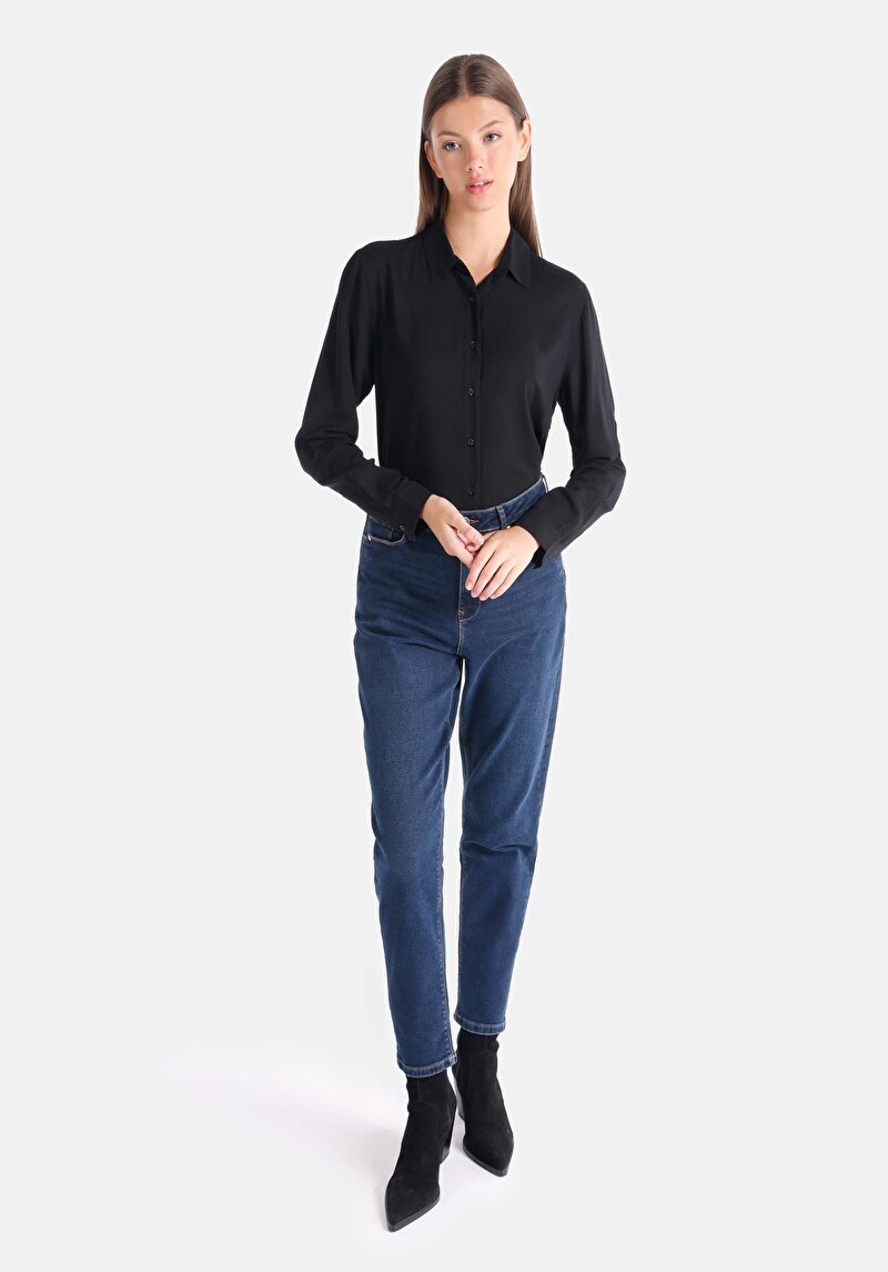 Mom Fit Yüksek Bel Daralan Paça Kadın İndigo Jean Pantolon