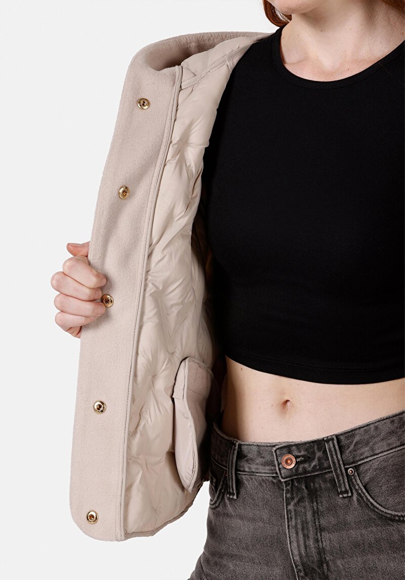 Regular Fit Kapüşonlu    Kadın Bej Mont