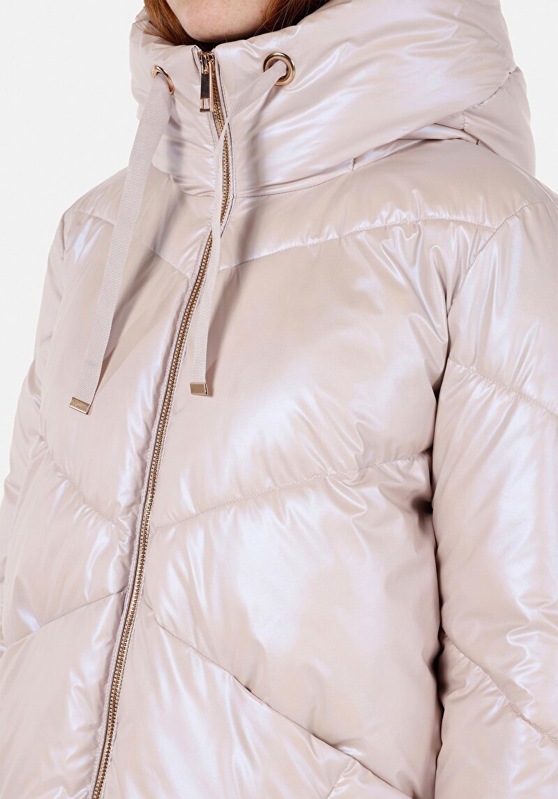 Regular Fit Kapüşonlu    Kadın Pembe Mont