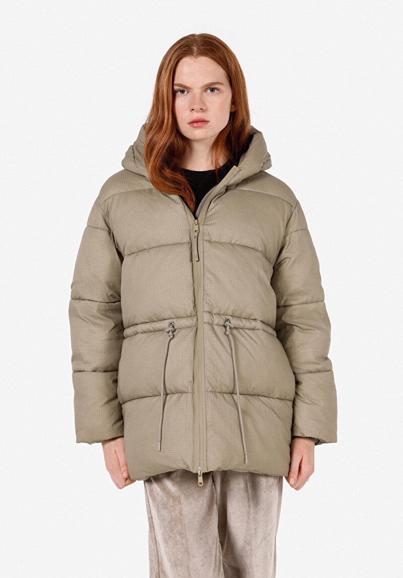 Regular Fit Kapüşonlu Fermuarlı Kadın Yeşil Mont