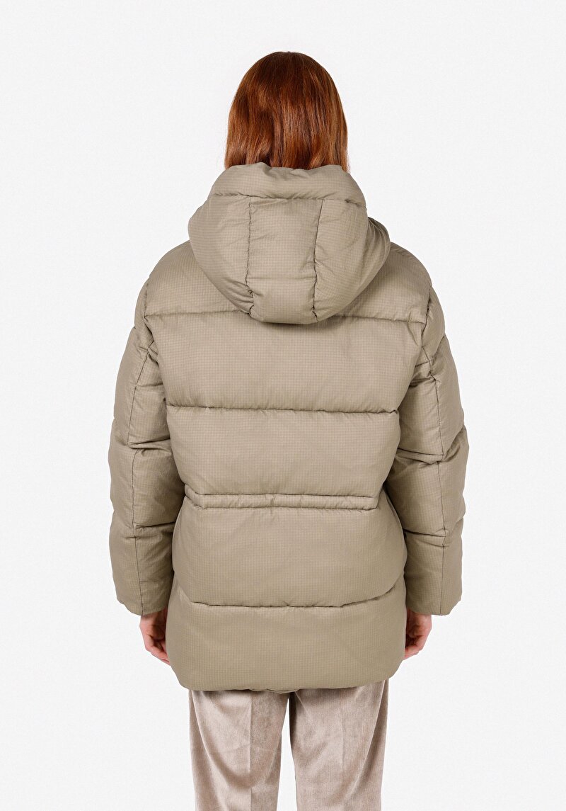 Regular Fit Kapüşonlu Fermuarlı Kadın Yeşil Mont