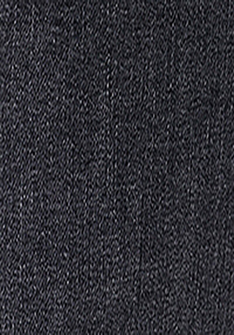 Skinny Fit Yüksek Bel Dar Paça Kadın Siyah Jean Pantolon