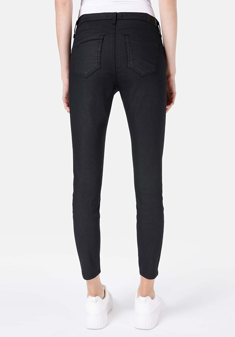 Skinny Fit Orta Bel Dar Paça Kadın Siyah Denim Jean Pantolon