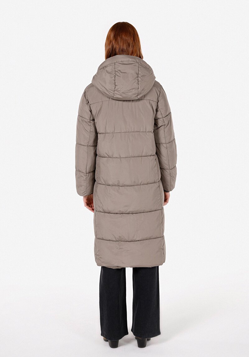 Regular Fit High Neck Kadın Kaban