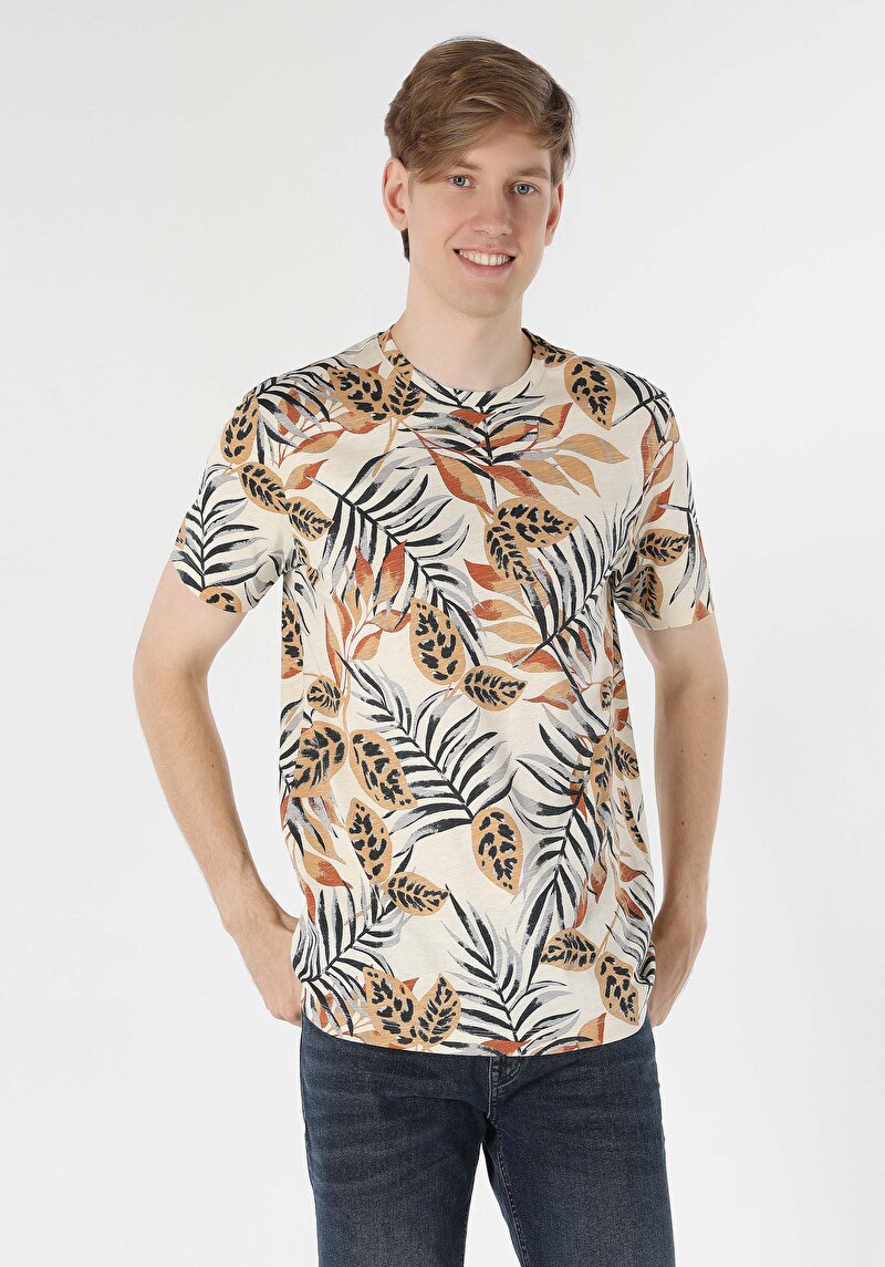 Regular Fit Yuvarlak Yaka Baskılı Erkek Ekru Kısa Kol Tişört