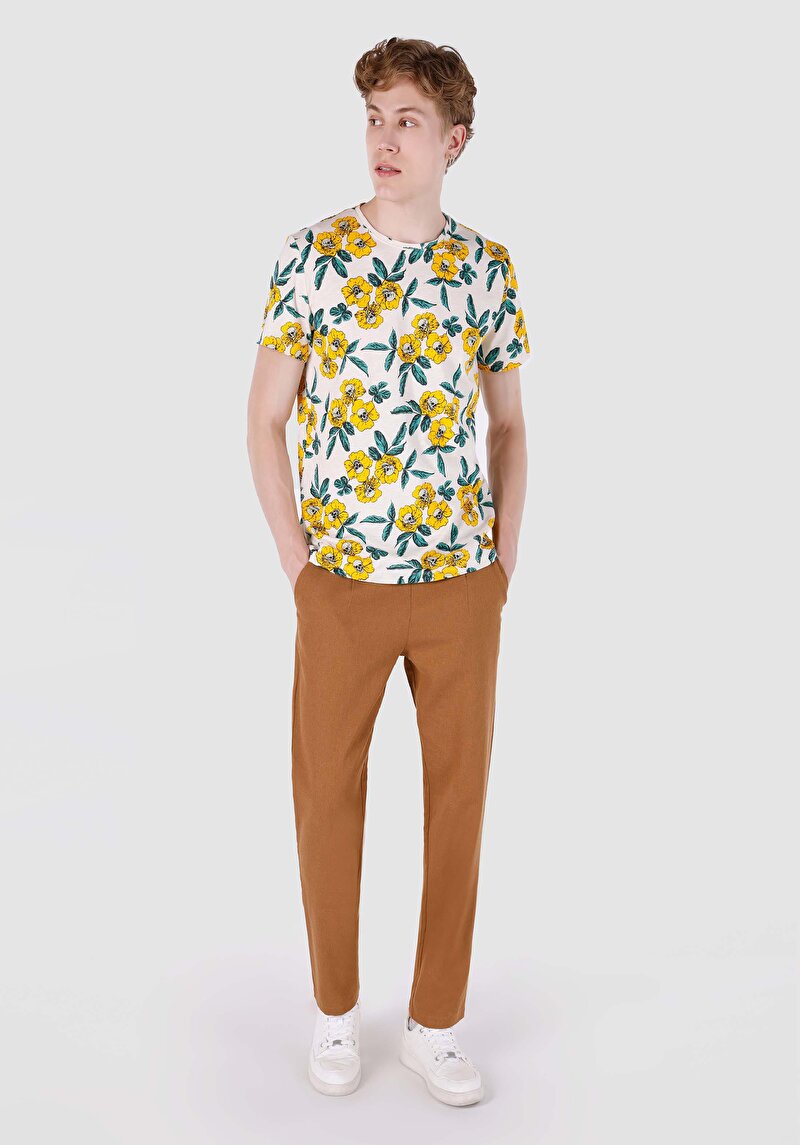 Regular Fit Yuvarlak Yaka Baskılı Erkek Beyaz Kısa Kol Tişört