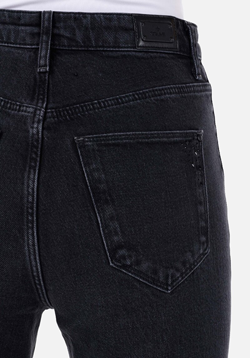 Mom Fit  Daralan Paça Kadın Denim Jean Pantolon
