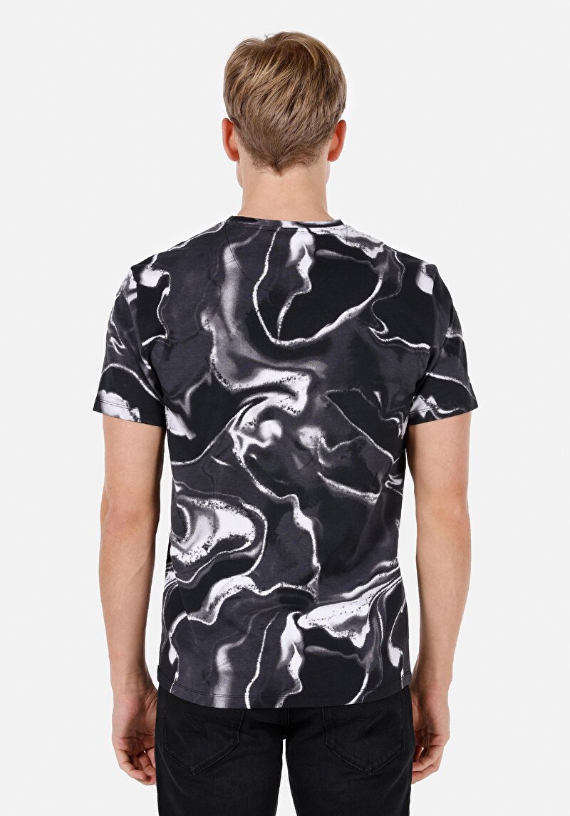 Regular Fit Yuvarlak Yaka Batik Erkek Siyah Kısa Kol Tişört