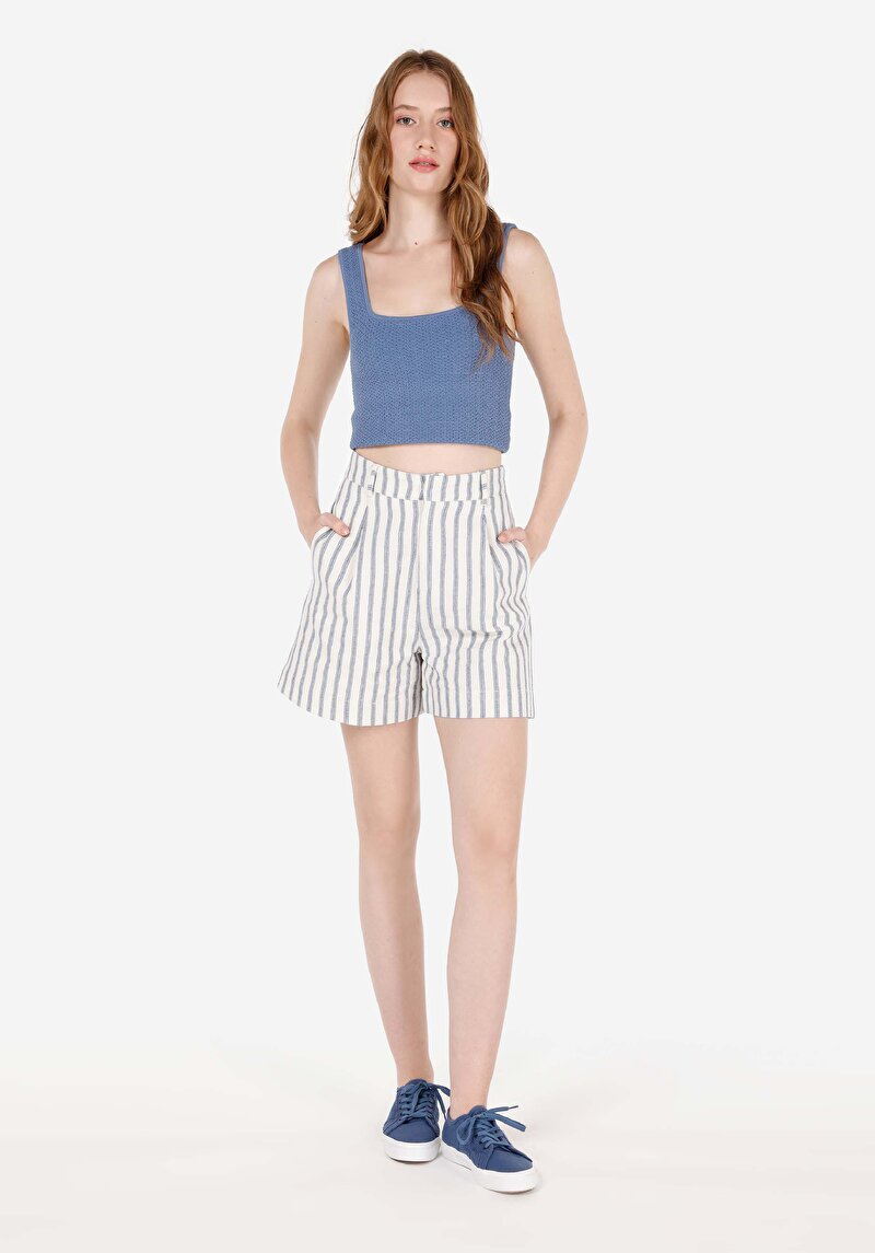 Regular Fit Yüksek Bel Cepli Kadın Beyaz Şort