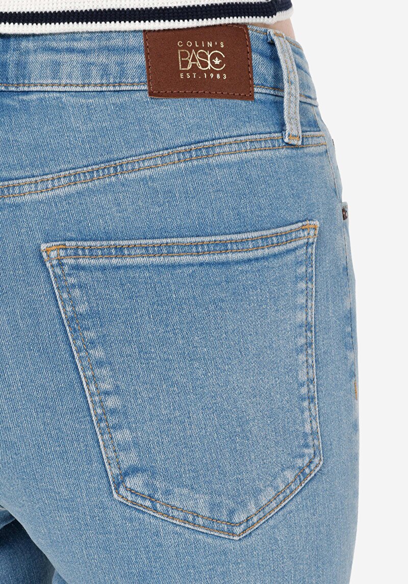 Regular Fit Yüksek Bel Geniş Paça Kadın Denim Jean Pantolon