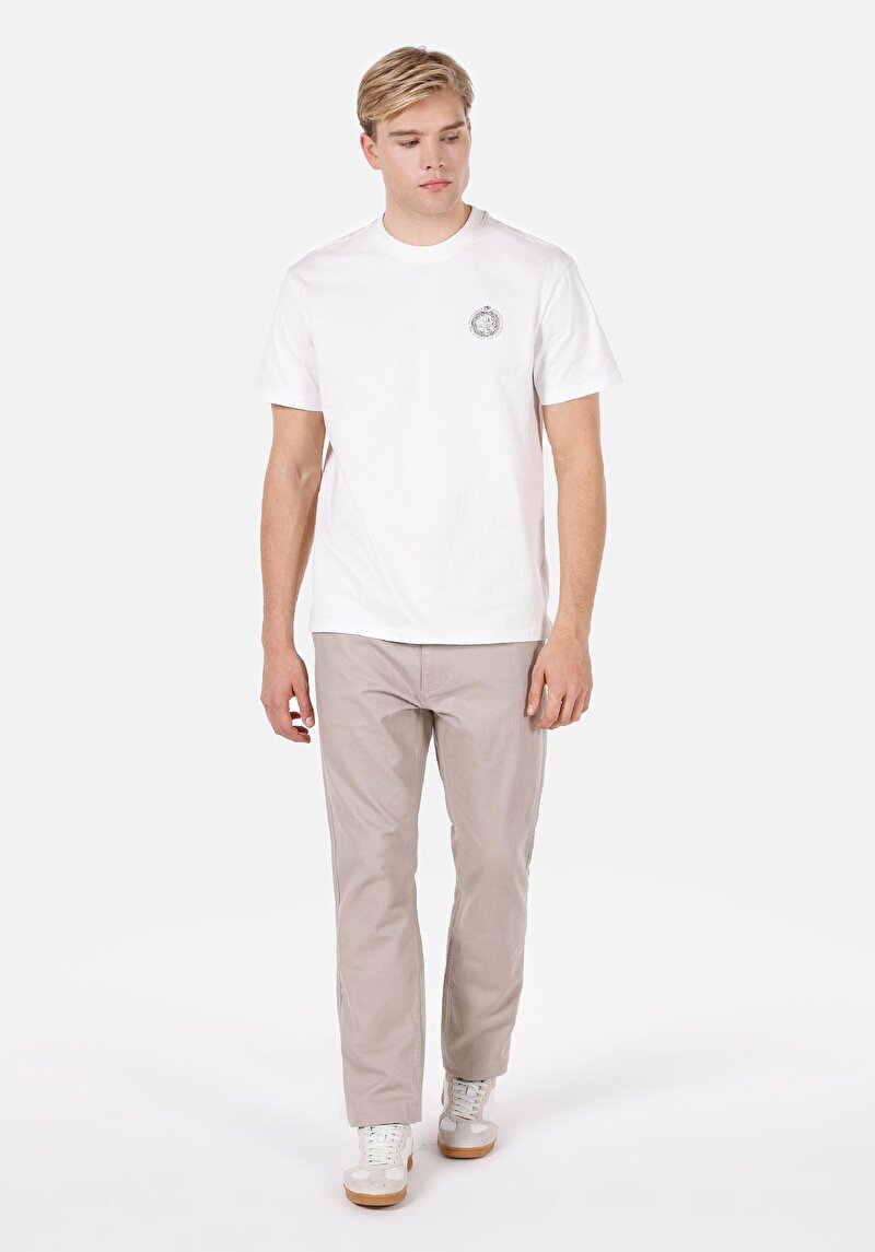 Comfort Fit Yuvarlak Yaka Düz Erkek Ekru Kısa Kol Tişört