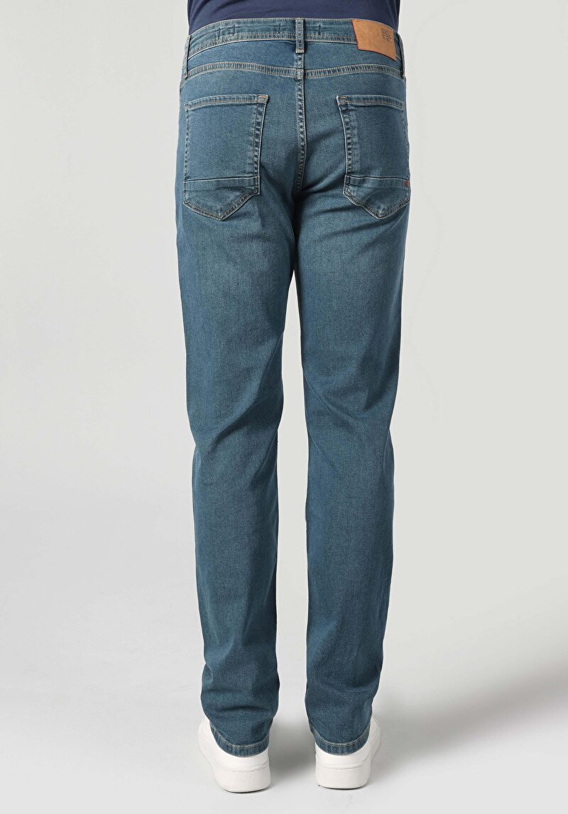 Regular Fit Orta Bel Düz Paça Erkek İndigo Jean Pantolon