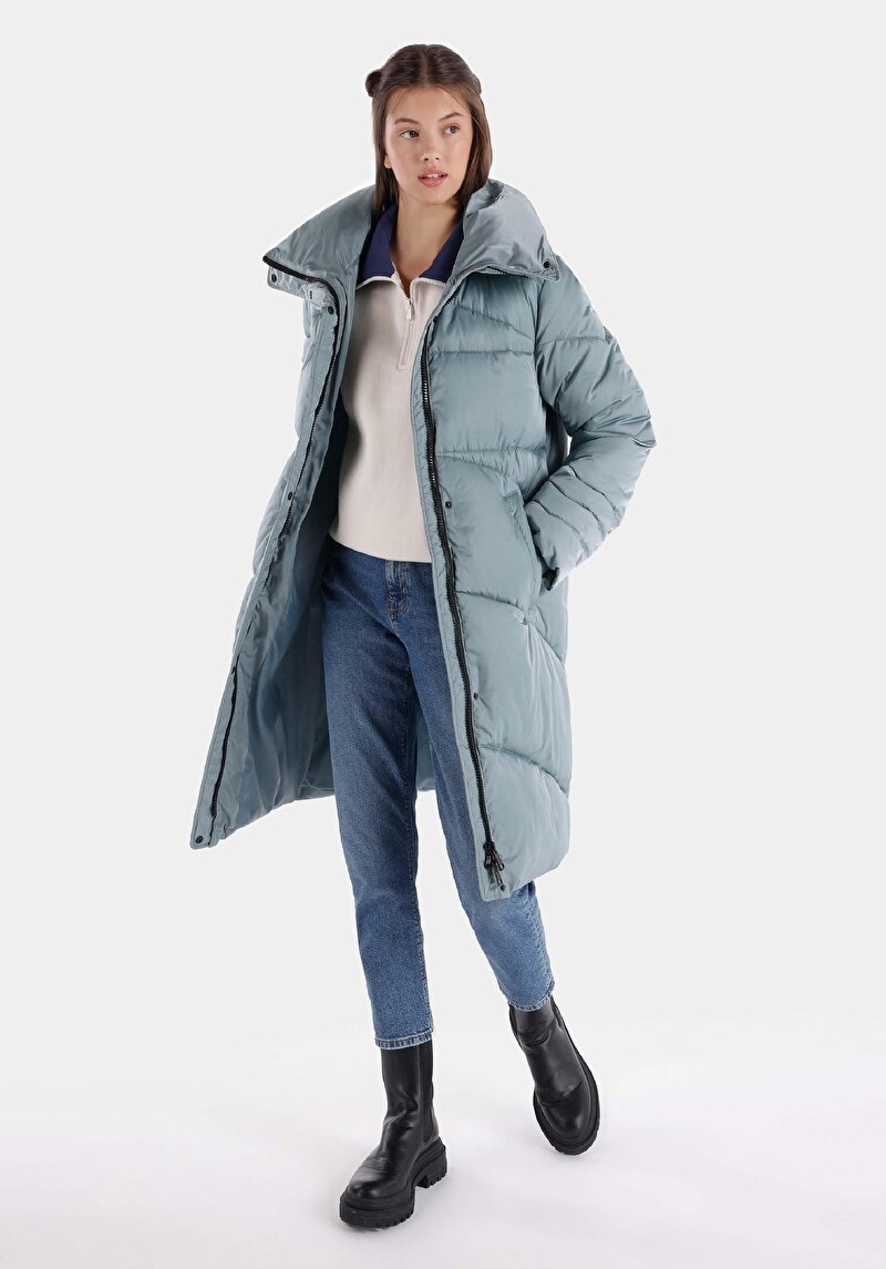 Regular Fit Dik Yaka Fermuarlı Astarlı Kadın Yeşil Kaban