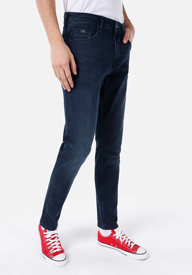 Regular Fit Orta Bel Daralan Paça Erkek Koyu İndigo Jean Pantolon