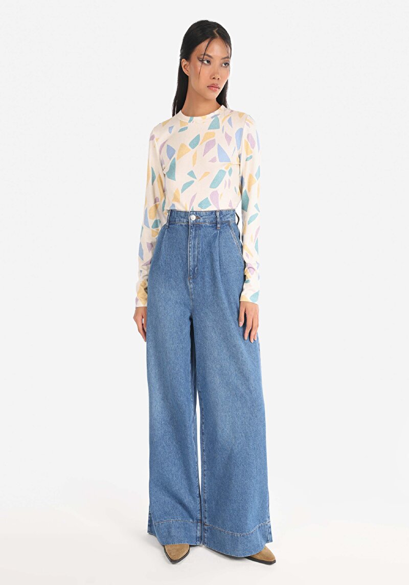 Regular Fit Yüksel Bel Geniş Paça Cepli Kadın İndigo Denim Jean Pantolon