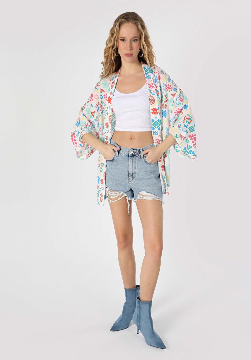 Relaxed Fit Klasik Yaka Baskılı Kadın Çok Renkli ¾ Kol Gömlek