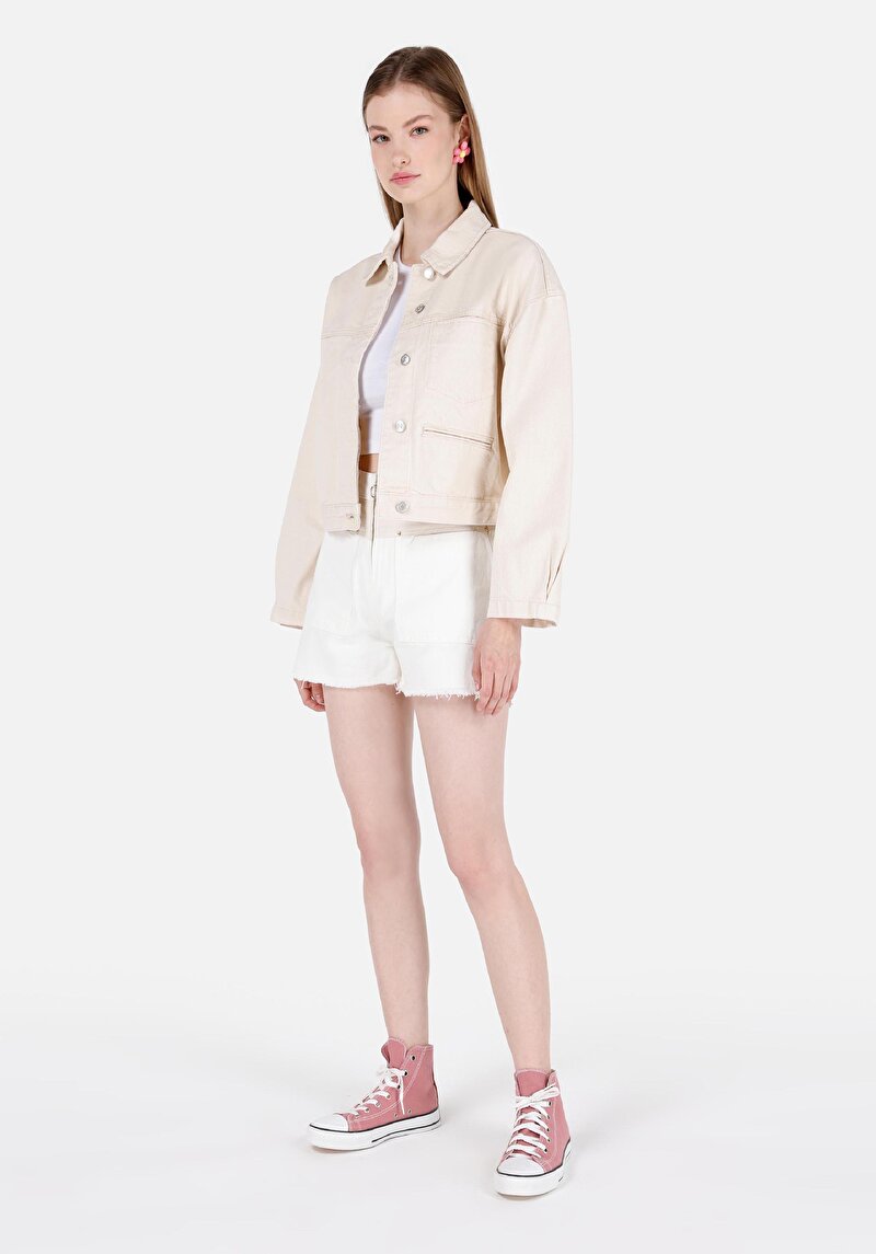 Oversize Fit Düğmeli Astarsız Kadın Beyaz Ceket