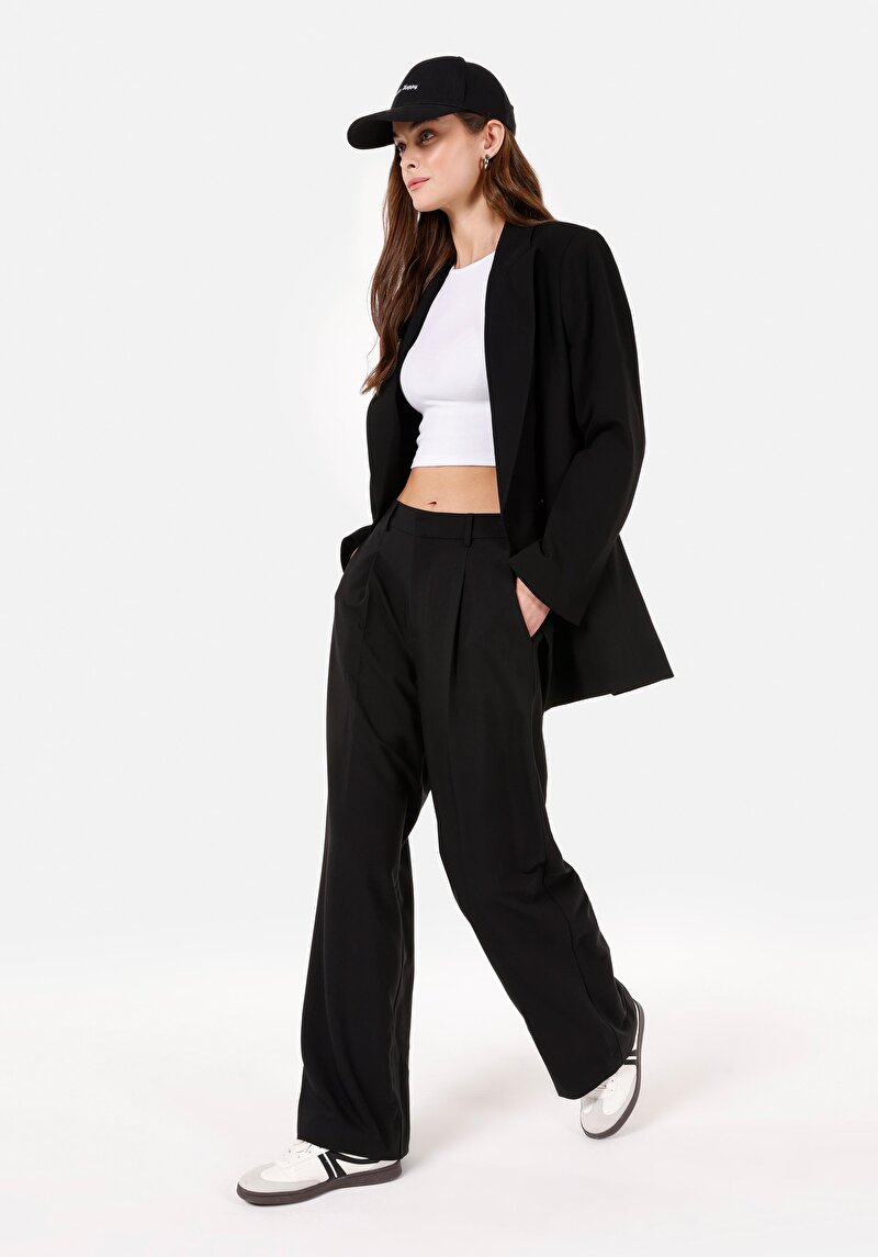 Regular Fit Yüksek Bel Geniş Paça Kadın Siyah Pantolon