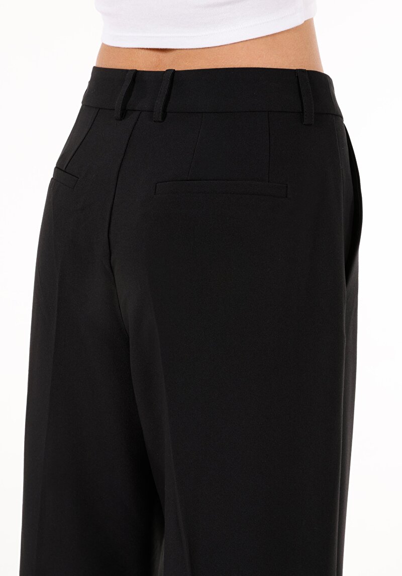 Regular Fit Yüksek Bel Geniş Paça Kadın Siyah  Pantolon