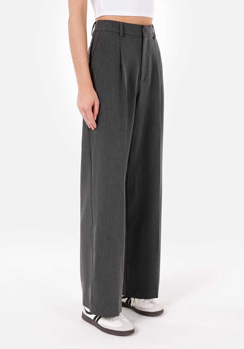 Regular Fit Yüksek Bel Geniş Paça Cepli Kadın Gri Pantolon