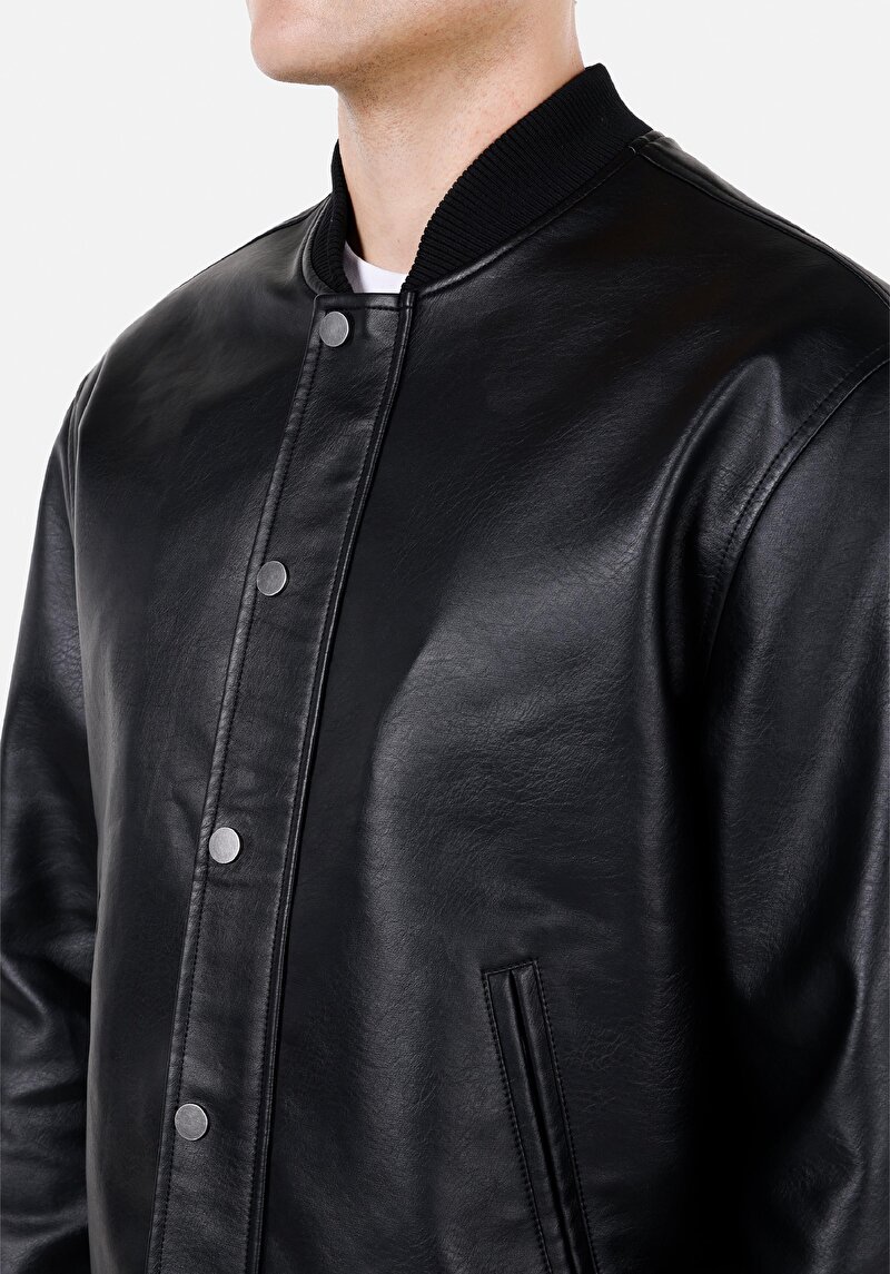 Regular Fit Erkek Siyah Mont Pu