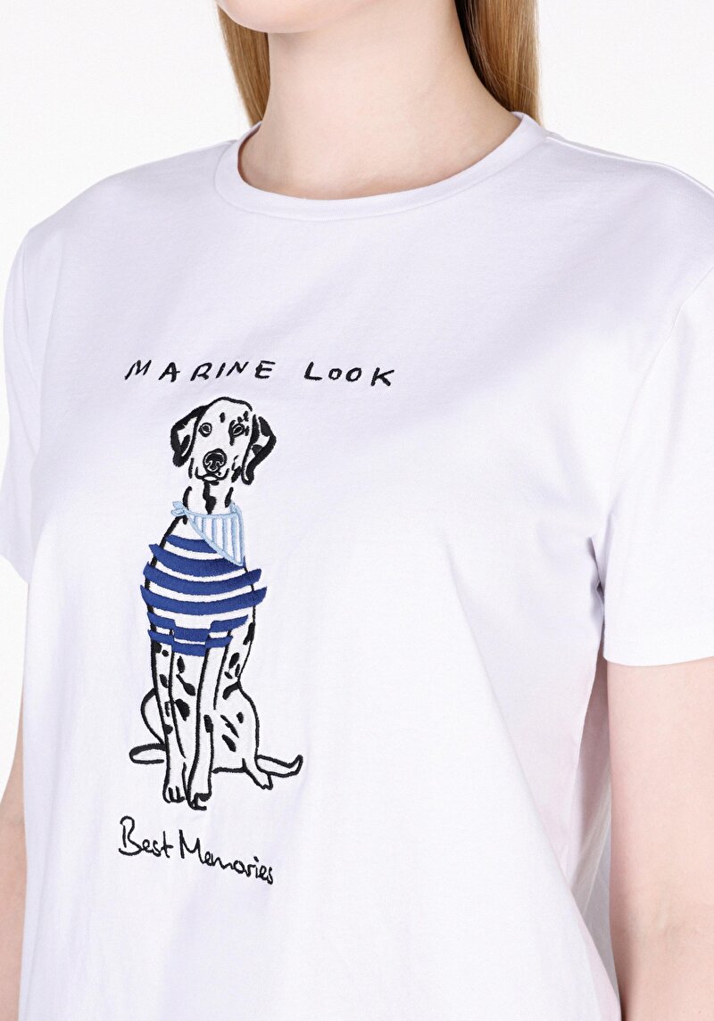 Regular Fit Yuvarlak Yaka Baskılı Kadın Beyaz Kısa Kol Tişört