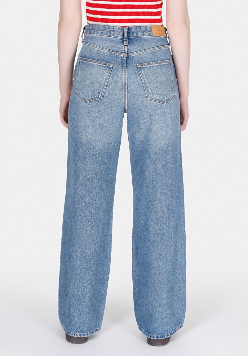 Regular Fit Kadın Pamuklu Light İndigo Denim Jean Pantolon