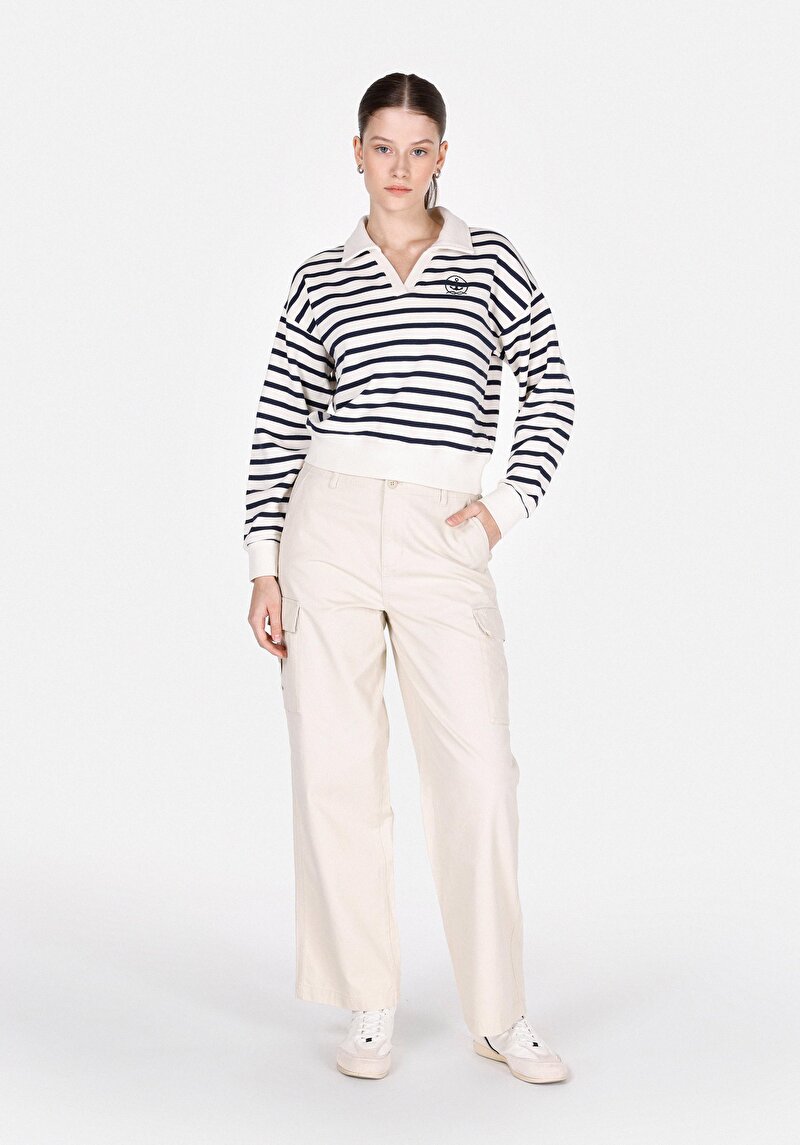Regular Fit Polo Yaka Çizgili Kadın Beyaz Sweatshirt