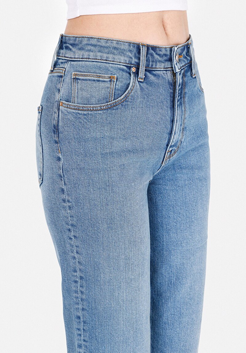 Straight Fit   Kadın İndigo Jean Pantolon
