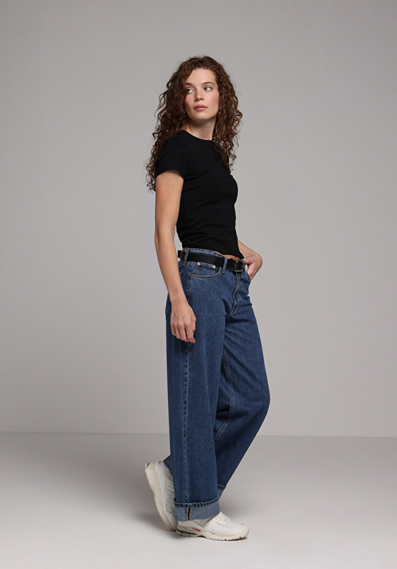 Slim Fit Yuvarlak Yaka Örme Düz Kadın Siyah Kısa Kol Tişört