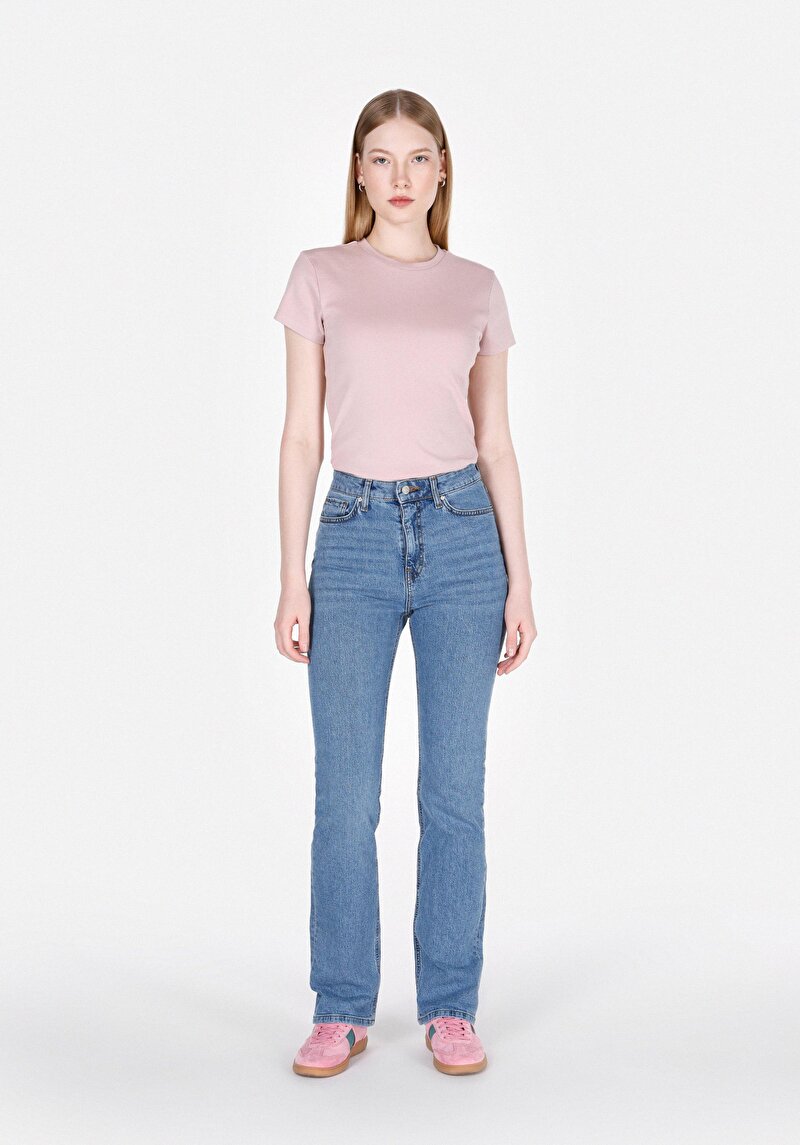 Slim Fit Yuvarlak Yaka Düz Kadın Pembe Kısa Kol Tişört