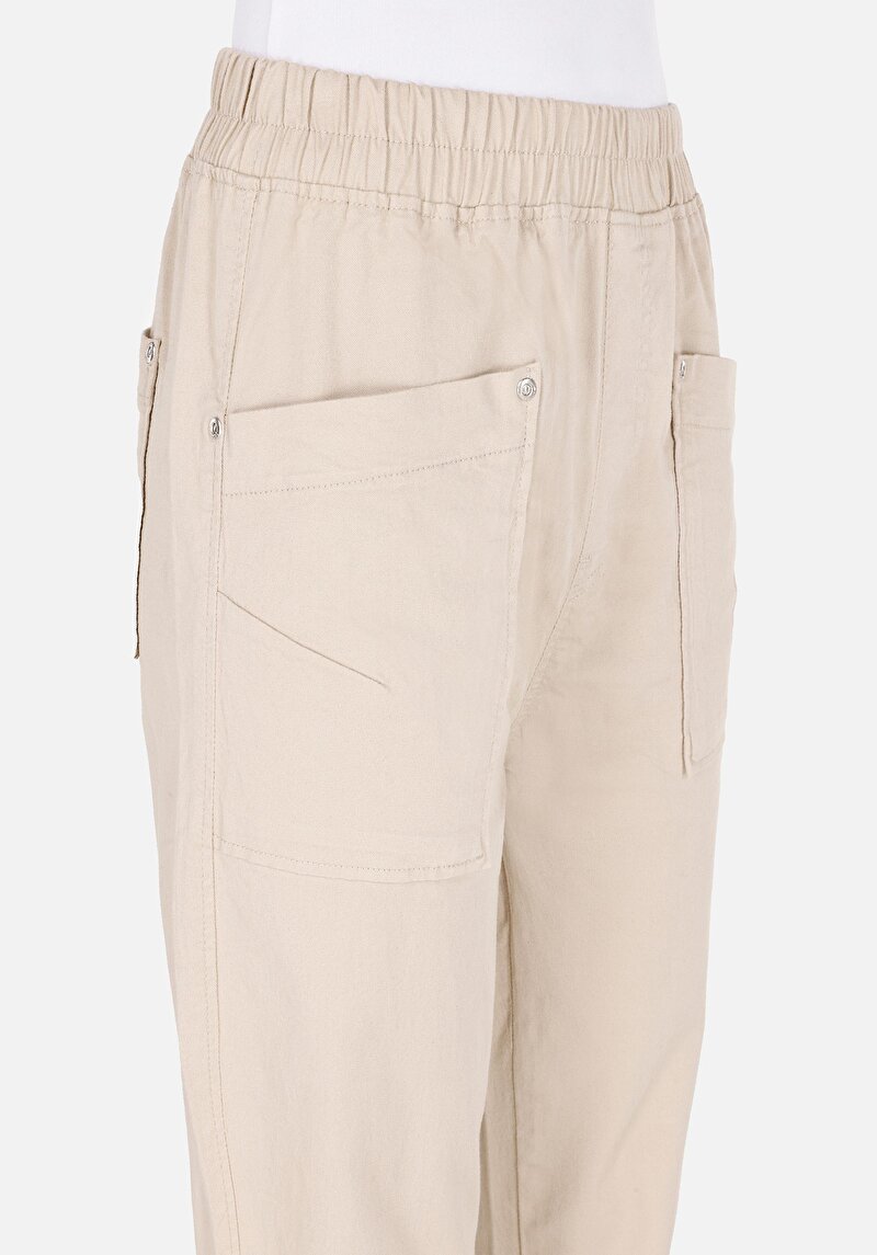 Regular Fit Düşük Bel Düz Paça Kadın Bej  Pantolon