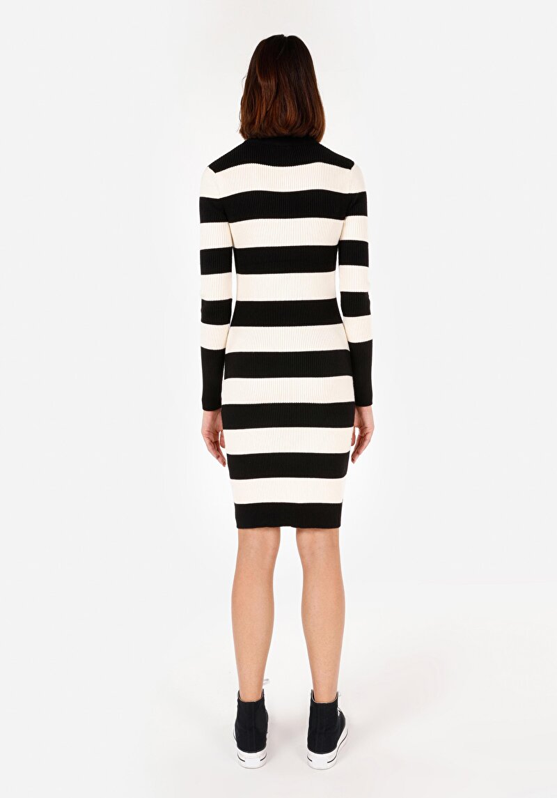 Slim Fit Kadın Siyah Uzun Kol Elbise