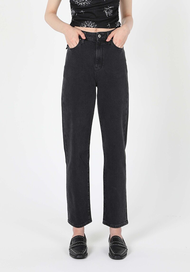 Straight Fit Yüksel Bel Düz Paça Kadın Denim Jean Pantolon