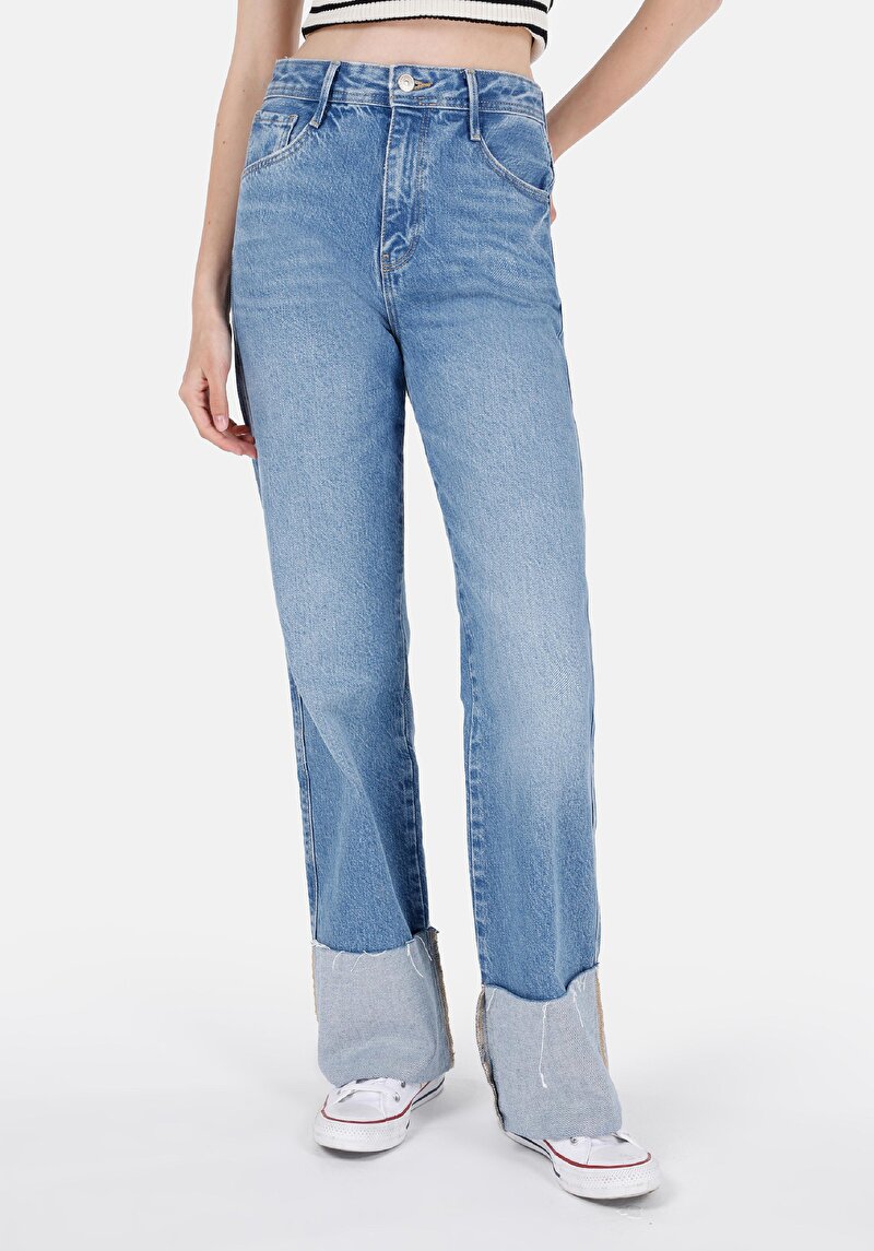 Straight Fit Yüksek Bel Düz Paça Kadın Denim Jean Fermuarlı Pantolon