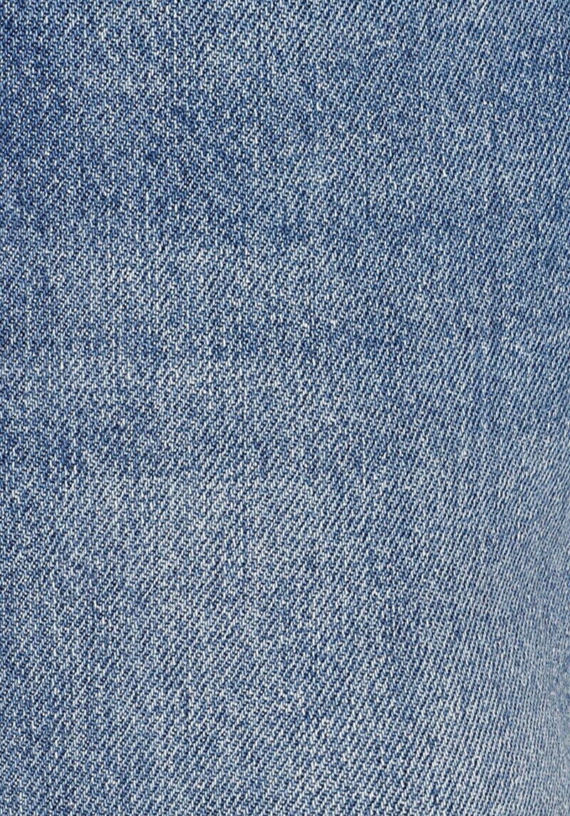 Straight Fit Kadın Pamuklu Denim Jean Pantolon