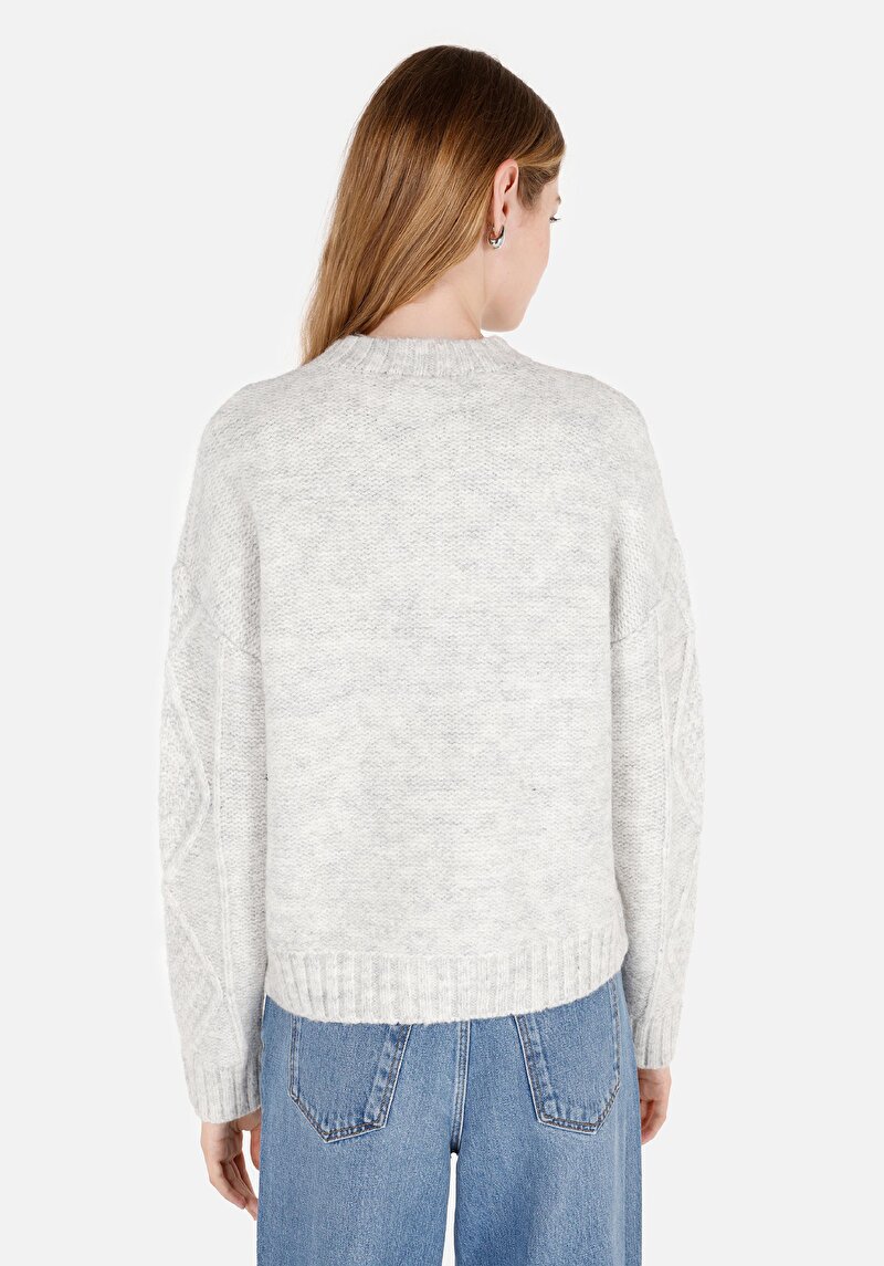 Regular Fit Örgü Yuvarlak Yaka Kadın Gri Kazak