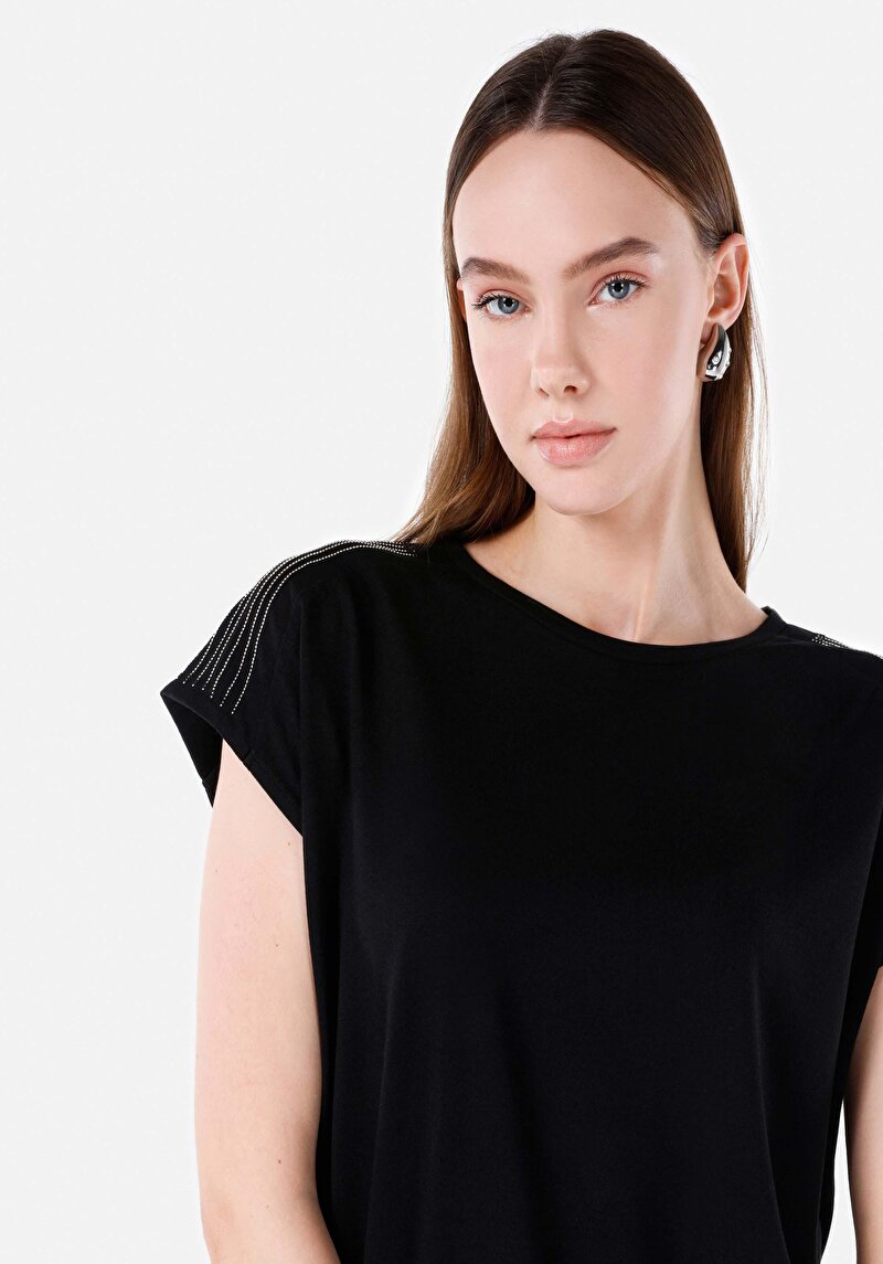 Regular Fit Yuvarlak Yaka Kadın Siyah Kısa Kol Tişört