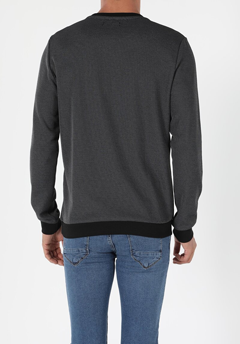 Regular Fit Yuvarlak Yaka Örme Erkek Siyah Uzun Kol Tişört