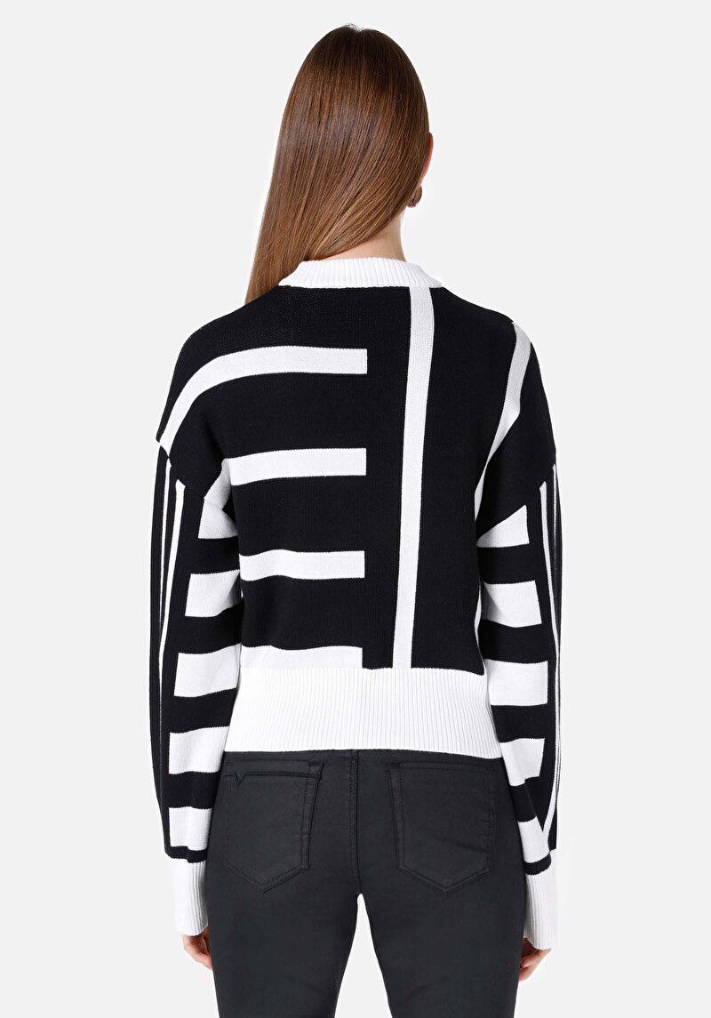 Regular Fit Pamuklu Yuvarlak Yaka Kadın Siyah Kazak