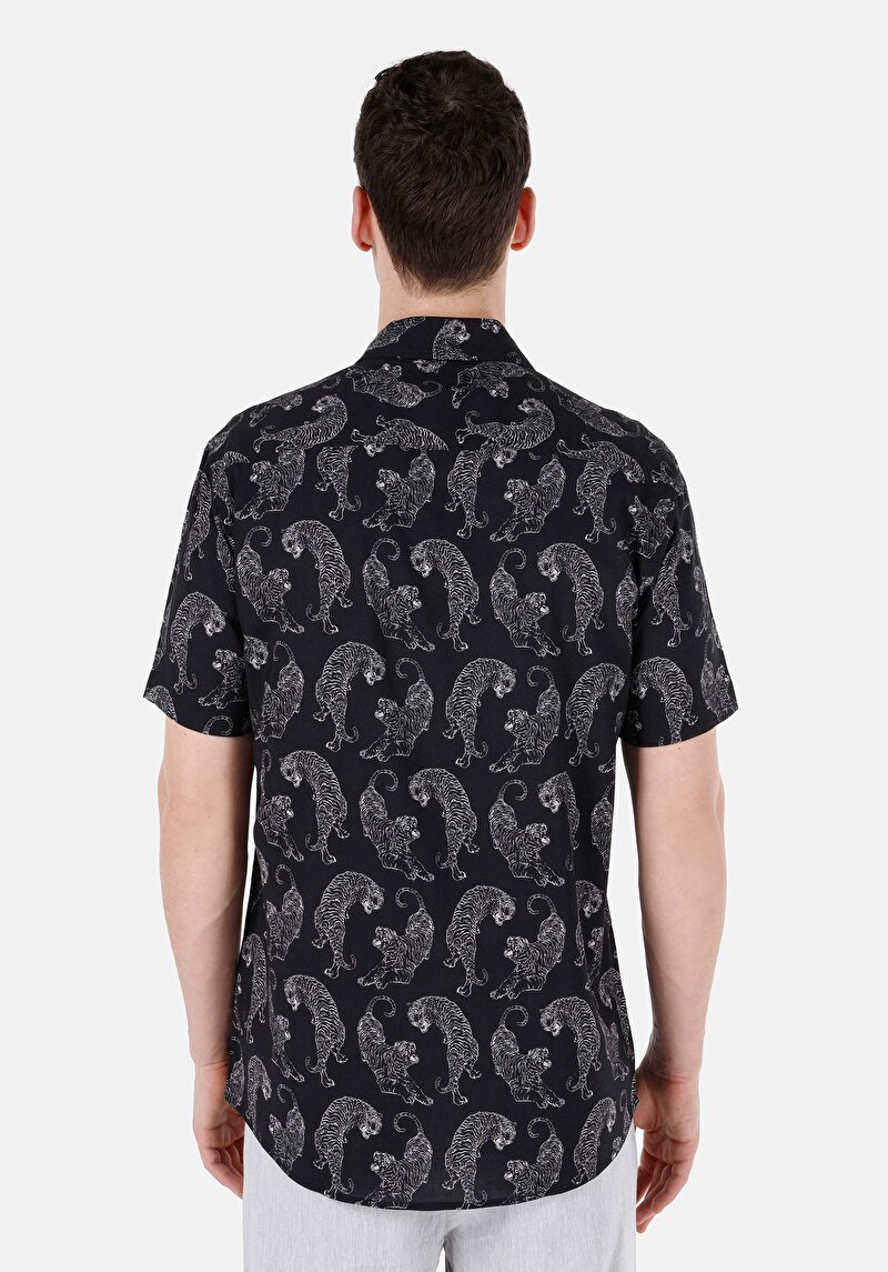 Regular Fit Shirt Neck Baskılı Erkek Siyah Kısa Kol Gömlek